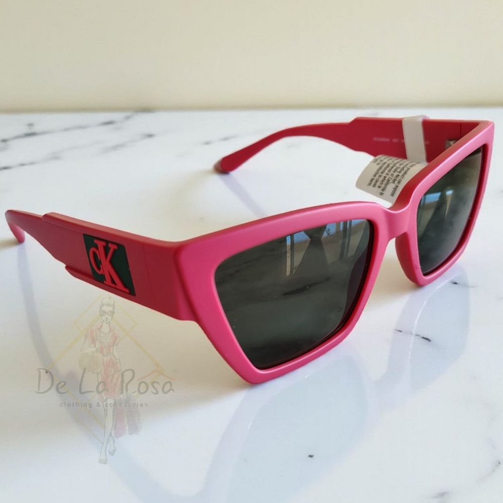 New Authentic Women's  Calvin Klein Jeans Sunglasses Coral